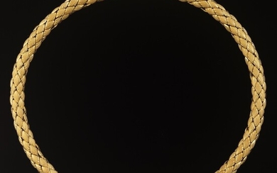 Chinemto Basketweave 18k Gold Necklace