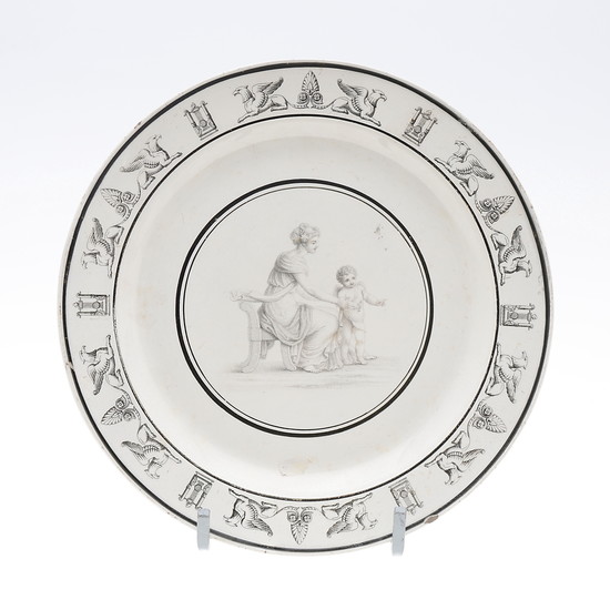 French Empire-style dish in Creil pipe earthenware, early decades of the 19th Century.
