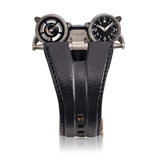 HM4 Thunderbolt | A titanium aerodynamic wristwatch with power reserve indication, Circa 2013 | HM4 Thunderbolt | 鈦金屬流線型腕錶，備動力儲備顯示，約2013年製, MB&F