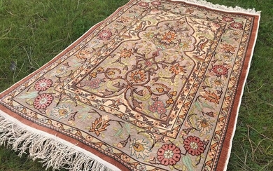 Hereke - Carpet - 133 cm - 76 cm