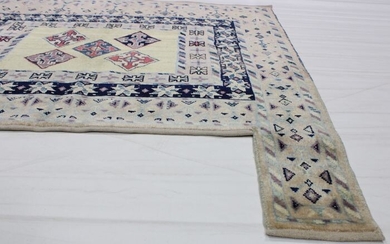 Horse Cover - Carpet - 134 cm - 108 cm