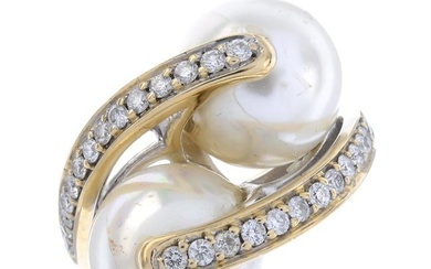 Imitation pearl & diamond ring