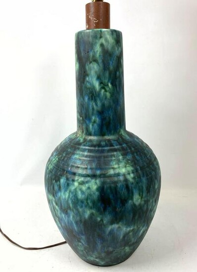 Italian Modernist style Glazed Pottery Table Lamp. Rich