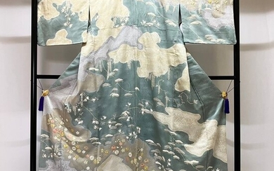 Kimono - Silk - Beautiful kimono, 訪問着 Hōmon-gi, visit clothes, with shibori (tie-dye) and embroidery - Japan - Second half 20th century
