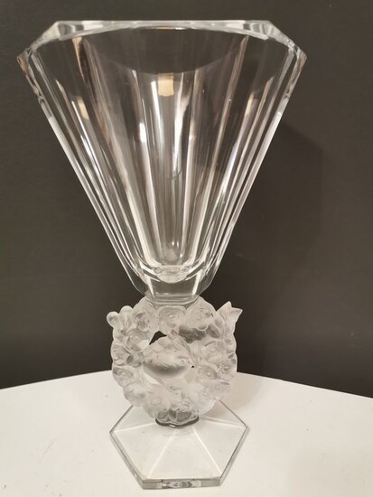 Lalique - Vase (1) - Crystal