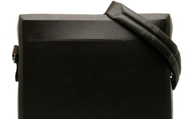 Louis Vuitton Monogram Glace Steve Shoulder Bag M46530 Cafe Brown Calf Leather Men's LOUIS VUITTON