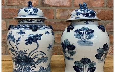 Matched pair of Chinese blue and white export porcelain lidd...