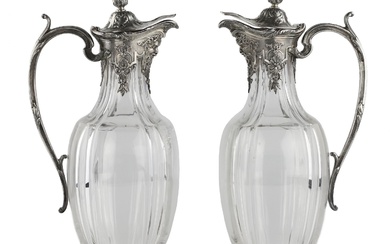 Paire de pichets en verre de style Régence de CHRISTOFLE Poinçons en argent français 1798-1972...