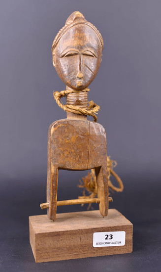 Pulley / caliper of loom - Wood - Galerie Claude Vérité - Baoulé - Ivory Coast