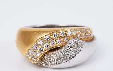 RING, 18 k white and red gold, 46 brilliant cut diamonds, total approx. 0.46 ct, stamped 80 HPB and Swedish control stamp.