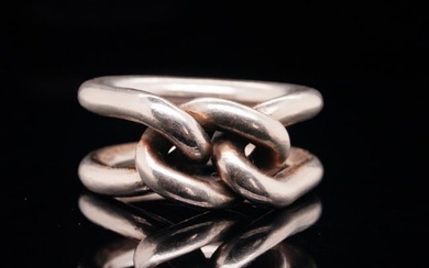 Richard Roundtree Sterling Silver Knot Ring W/Photo