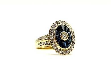 Ring - 18 kt. Yellow gold - 0.43 tw. Diamond (Natural) - Sapphire