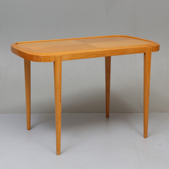 SIGVARD BERNADOTTE. table, Swedish Modern, around the middle of the 20th century.