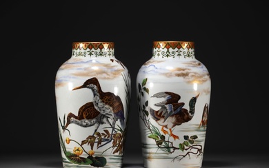 Taxile DOAT (1851-1938) - Pair of Japanese porcelain vases decorated...