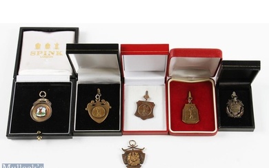 Various Golf Medals (6) all in varying styles and shapes to ...
