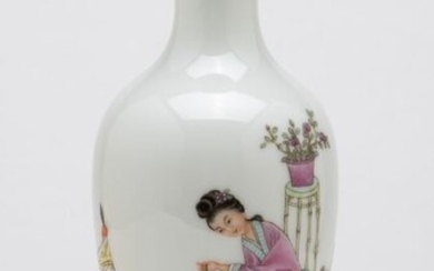 Vase - Famille rose - Porcelain - A Famille Rose Enamel ‘Egg Shell’ Porcelain Figural And Calligraphy Vase - China - Republic period (1912-1949)