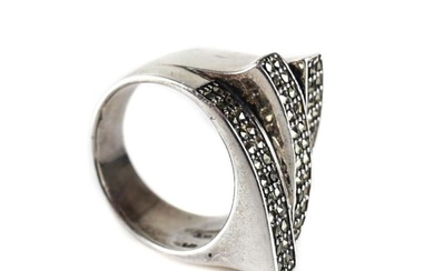 Vintage Sterling silver Marcasite Modernist Statement ring Asymmetrical Size 8.5