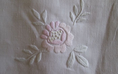 hand-embroidered pure linen tablecloth - Linen - Second half 20th century