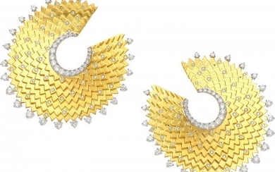 10008: Umrao Diamond, Gold Earrings Stones: Full-cut d