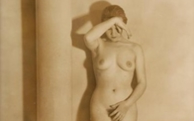 Laure Albin Guillot (1879 1962) Nu à la colonne, c…