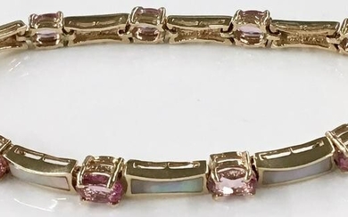 14K Ladies' Mother-of-Pearl Bracelet w/Pink Stones