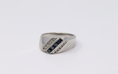 14KT Diamond/Sapphire Ring.