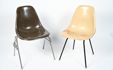 (2) MID-CENTURY FIBERGLASS EAMES-STYLE SIDE CHAIRS