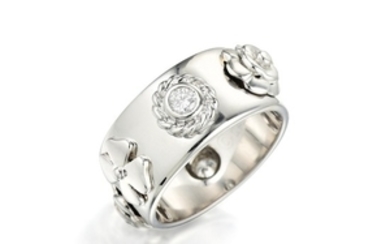 Chanel 18K Gold Diamond Ring