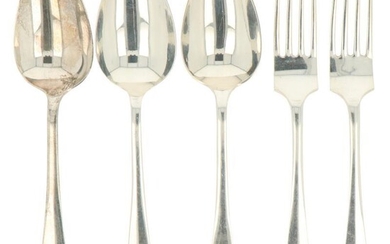 (5) piece lot with flatware collection "Haags Lofje" silver.