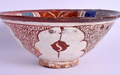 A 13TH CENTURY PERSIAN KASHAN LUSTRE POTTERY BOWL C1250