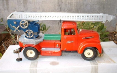 Schuco 6080 fire engine, Made in Germany 1956-58