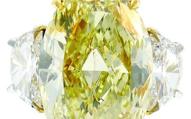 8.47 Carat Fancy Yellow Diamond GIA Platinum Ring