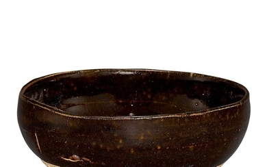 A CIZHOU BROWN-GLAZED WATER COUPE JIN - YUAN DYNASTY | 金至元 磁州黑釉匜