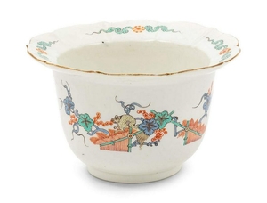 A Chantilly Porcelain Kakiemon Style Bowl