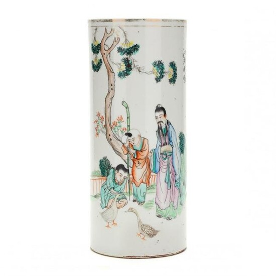 A Chinese Republic Period Porcelain Hat Stand