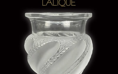 A French Lalique Ermenonville Frosted Crystal Vase, Signed