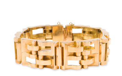 A French Retro eighteen karat gold bracelet