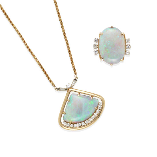A GOLD, OPAL AND DIAMOND NECKLACE AND RING