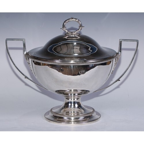 A George III silver circular pedestal soup tureen, acanthus ...