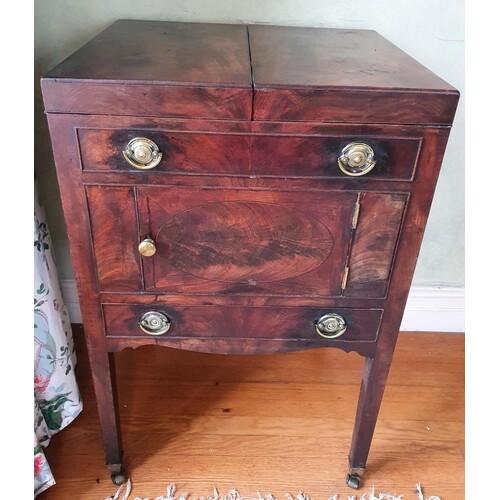 A Georgian Mahogany Side/Drinks Cabinet with foldout top on ...