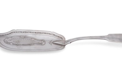 A LATE GEORGE III SILVER FIDDLE PATTERN FISH SLICE, MAKER'S MARK IN