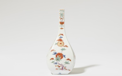 A Meissen porcelain sake flask