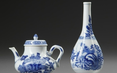 A SMALL CHINESE BLUE AND WHITE VASE AND TEAPOT WITH