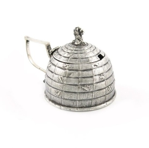 A William IV novelty silver mustard pot, by John E…