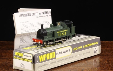 A Wrenn Southern Green 1152 Class R1 Tank 0-6-0T Locomotive W2207A in 00 gauge. The item comes in it