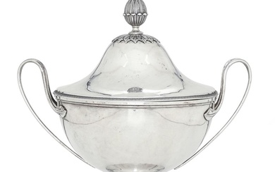 A large soup tureen, Florence, 1800s