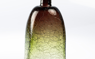 A mottled glass decanter of unknown designer, second half of the 20th century.