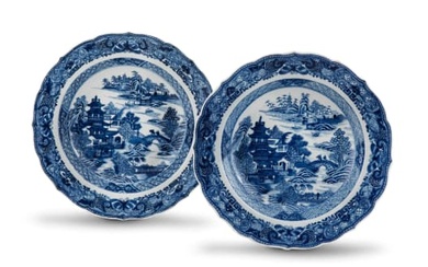 A pair of Chinese Export blue and white dishes, Qing Dynasty, 18th century