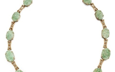 AN EARLY 20TH CENTURY JADE AND DIAMOND NECKLACE, the