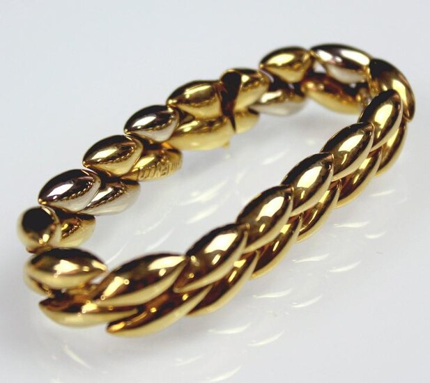 Bracelet yellow gold 750. 32,9 gramms. Approx. 18,5 cm